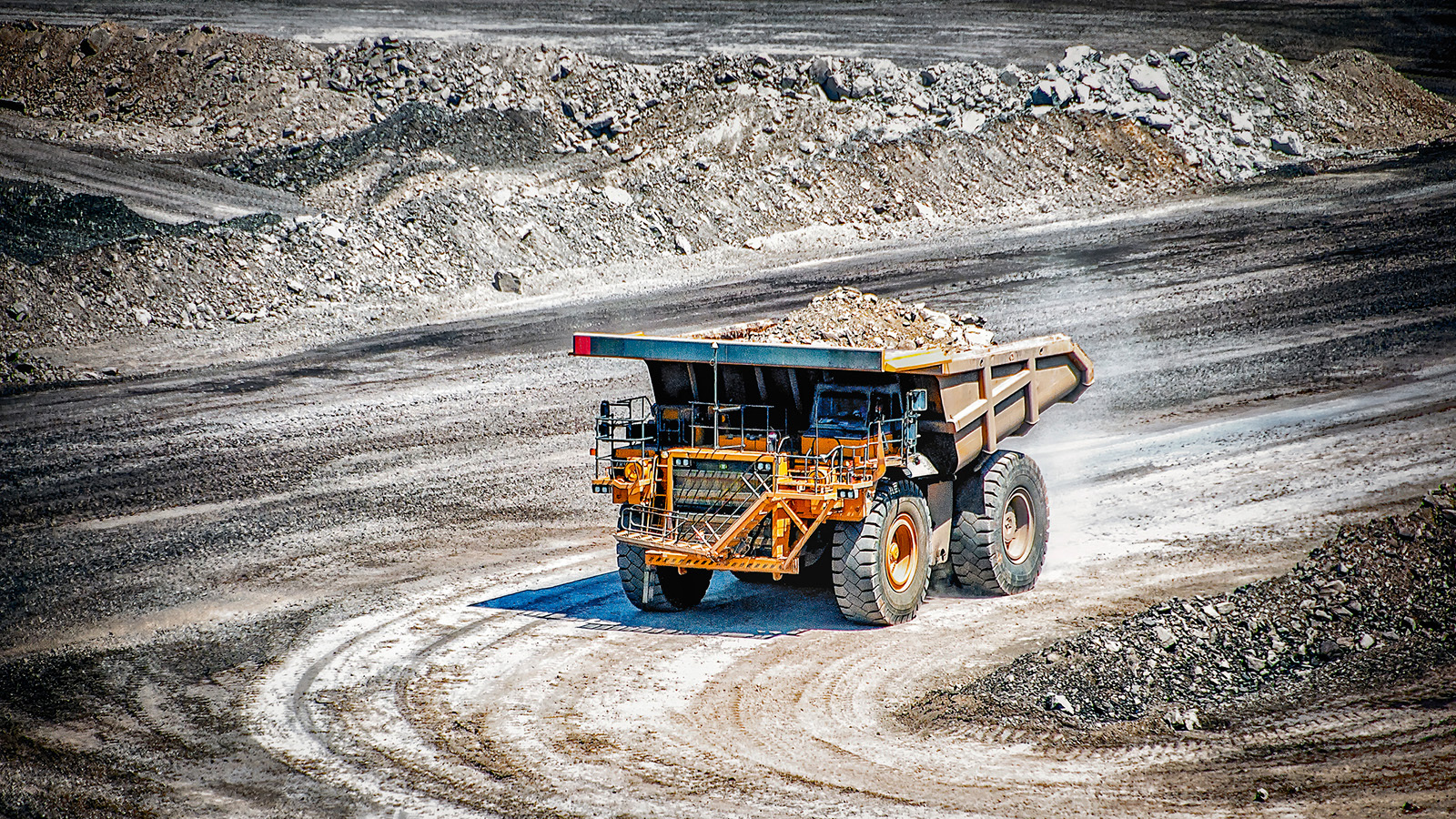 Johnson Winter Slattery advises Argo Bowen on proposed acquisition of Bowen Coking Coal’s steelmaking coal business